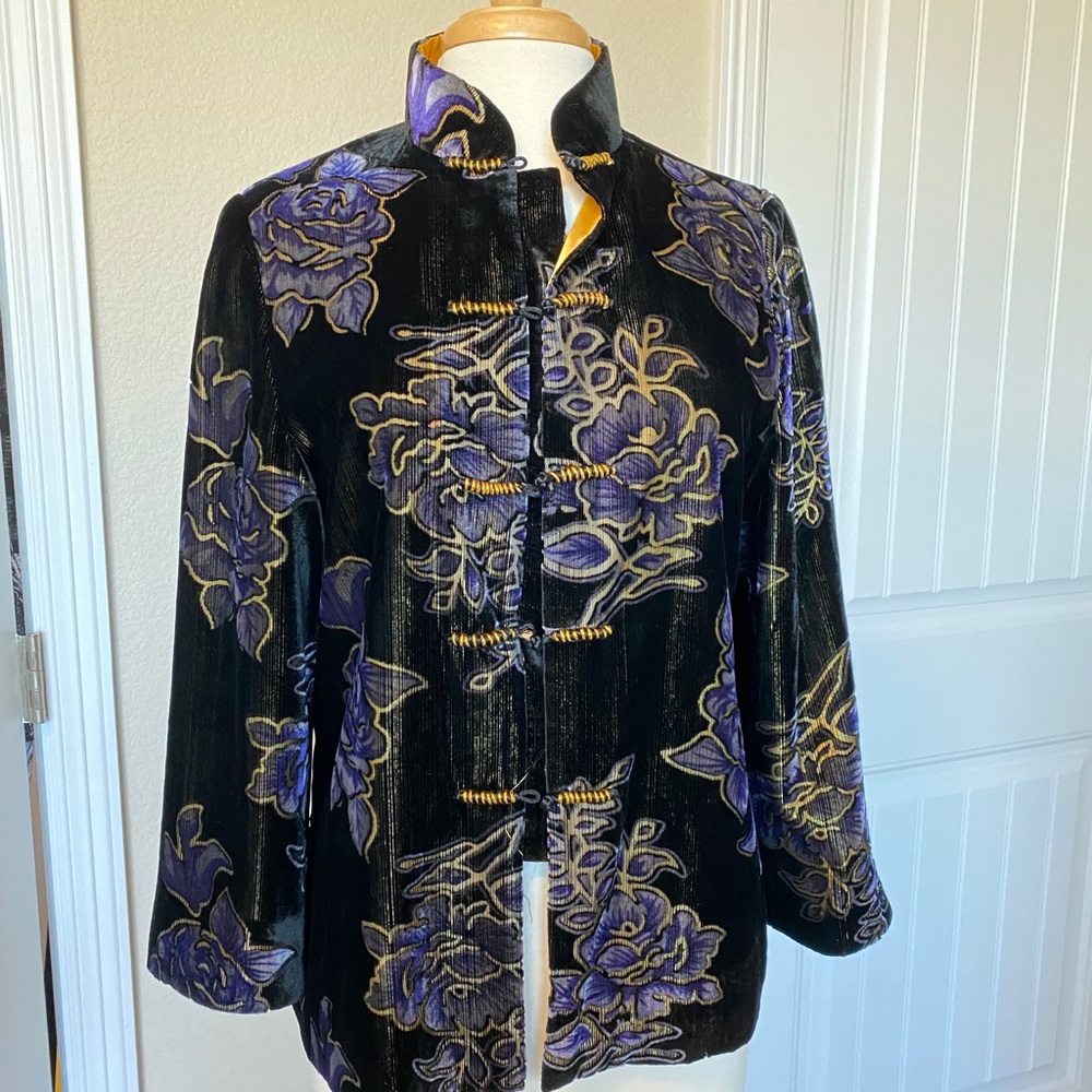 Unique velvet jacket from Hong Kong